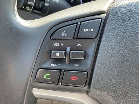 Used 2018 Hyundai Tucson Value FWD image 21