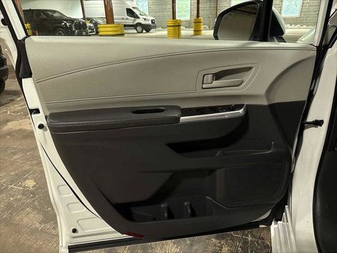 Certified 2022 Toyota Sienna LE FWD image 31