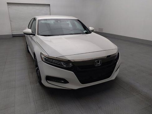 Used 2018 Honda Accord Sport image 14