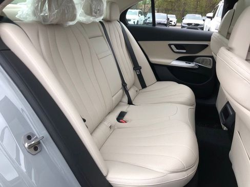 New 2026 Mercedes-Benz E 350 4MATIC Sedan image 38