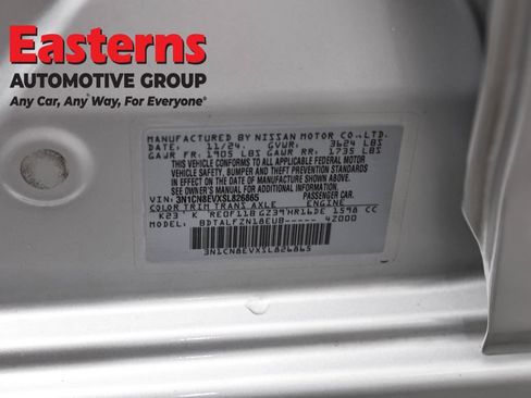 Used 2025 Nissan Versa SV FWD image 35