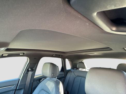 Certified 2025 Audi Q3 2.0T Premium image 26