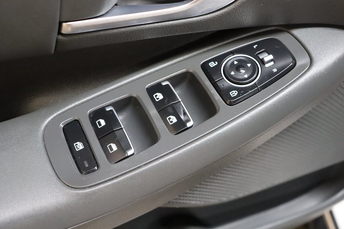 Used 2020 Hyundai Sonata SEL w/ Convenience + Sunroof Package FWD image 28