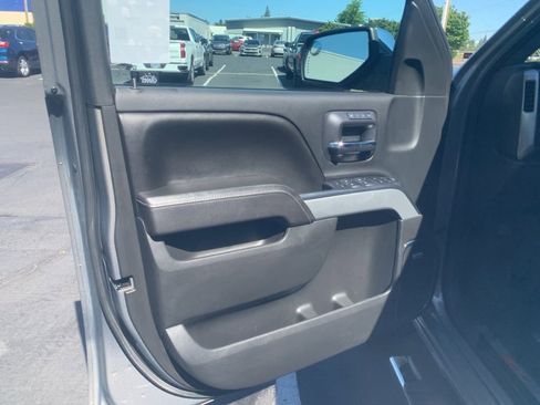 Used 2017 Chevrolet Silverado 1500 LTZ Z71 w/ LTZ Plus Package AWD/4WD image 10