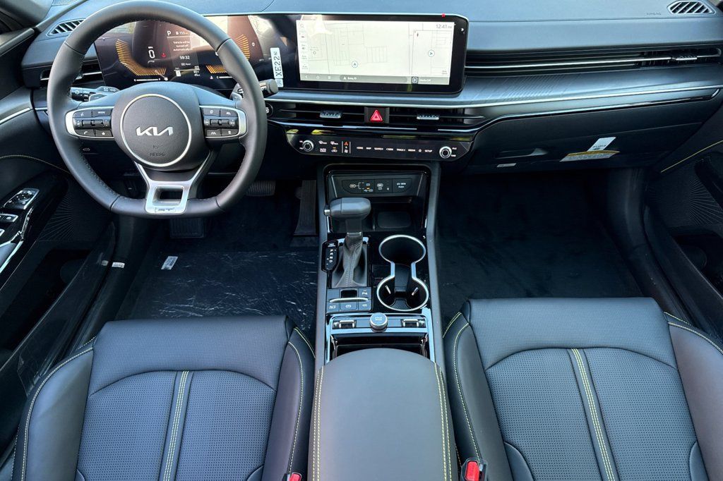 New 2026 Kia K5 GT FWD image 5