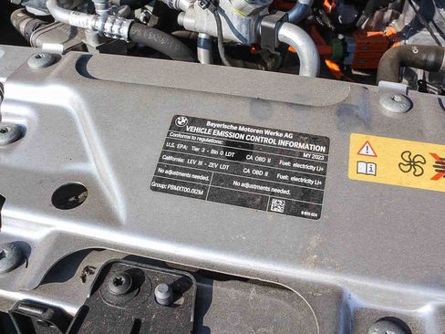 Certified 2023 BMW iX xDrive50 w/ Convenience Package image 25