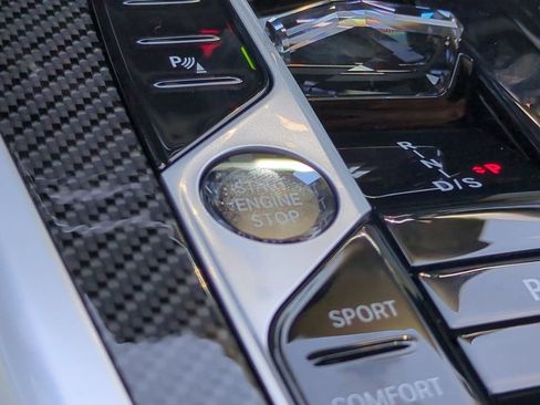 New 2027 BMW X6 M60i AWD/4WD image 28