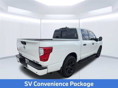 Used 2024 Nissan Titan SV RWD image 6