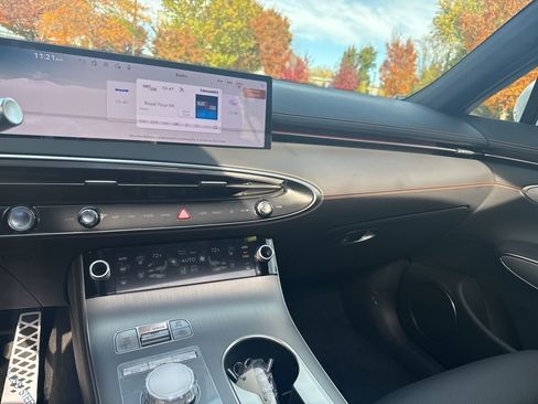 New 2026 Genesis GV70 3.5T Sport Advanced AWD/4WD image 20