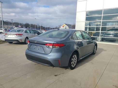 Used 2024 Toyota Corolla LE image 7