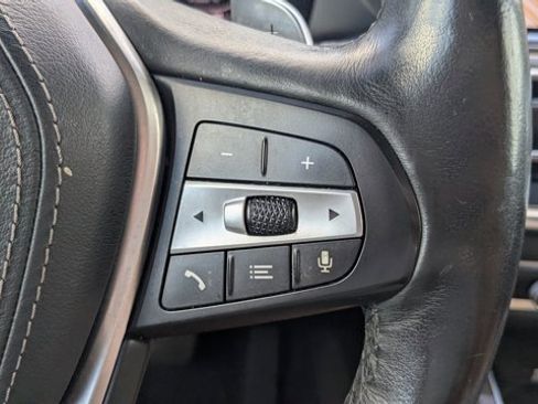 Used 2021 BMW X5 xDrive45e w/ Parking Assistance Package image 32