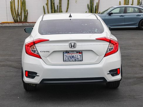 Used 2016 Honda Civic EX image 8