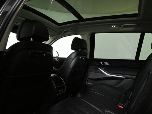 Certified 2024 BMW X7 xDrive40i w/ Premium Package image 33