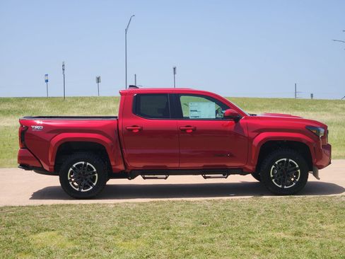 New 2026 Toyota Tacoma TRD Sport AWD/4WD image 7