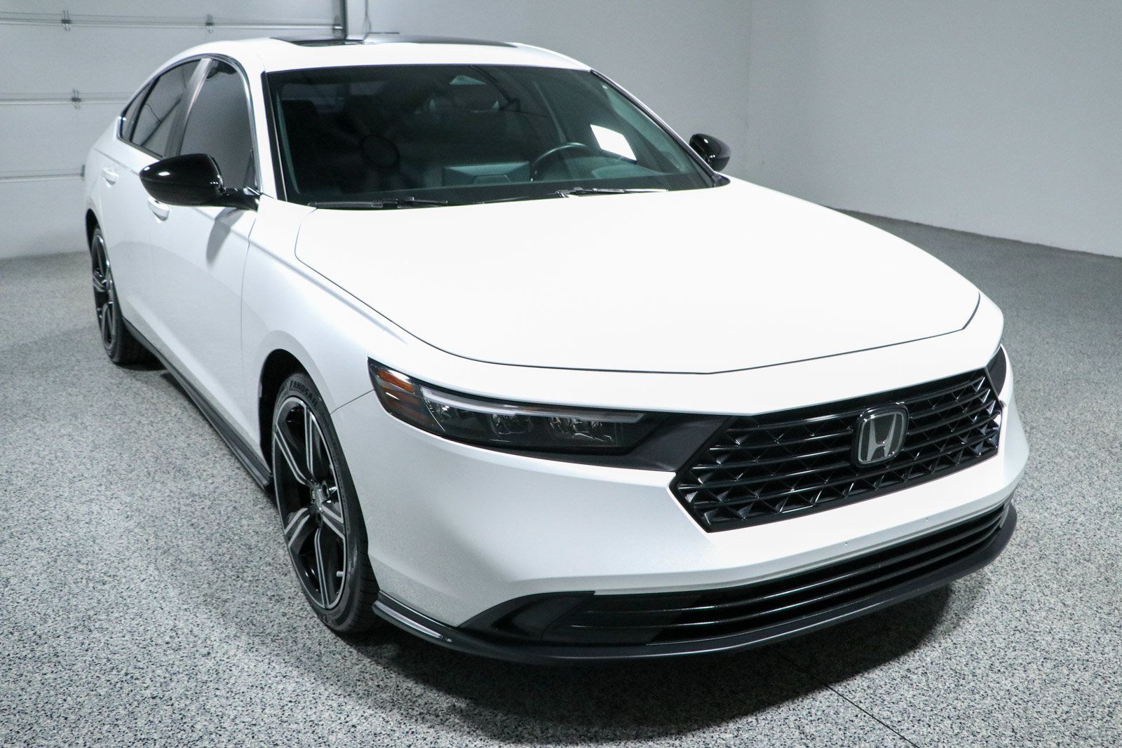 Used 2024 Honda Accord Sport image 5