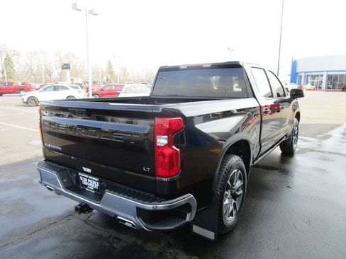 Certified 2024 Chevrolet Silverado 1500 LT w/ Z71 Off-Road Package image 5
