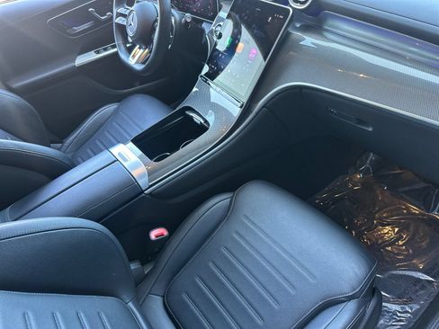 Used 2025 Mercedes-Benz GLC 43 AMG 4MATIC image 17