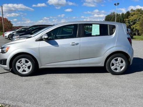 Used 2016 Chevrolet Sonic LS image 4