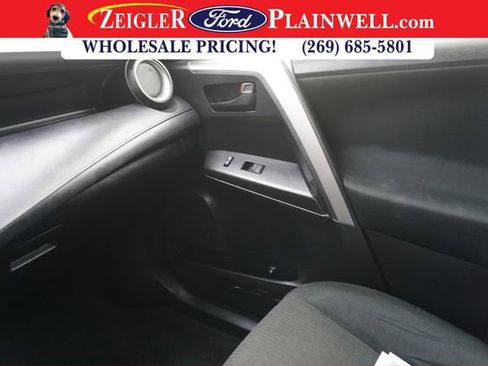 Used 2017 Toyota RAV4 LE image 24