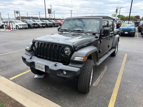 Used 2020 Jeep Gladiator Sport w/ Quick Order Package 24S AWD/4WD image 1