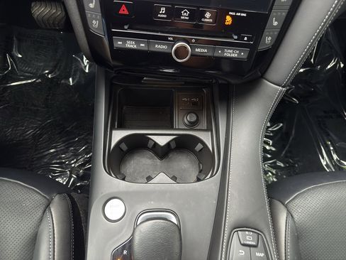 Used 2023 INFINITI QX55 Essential image 36