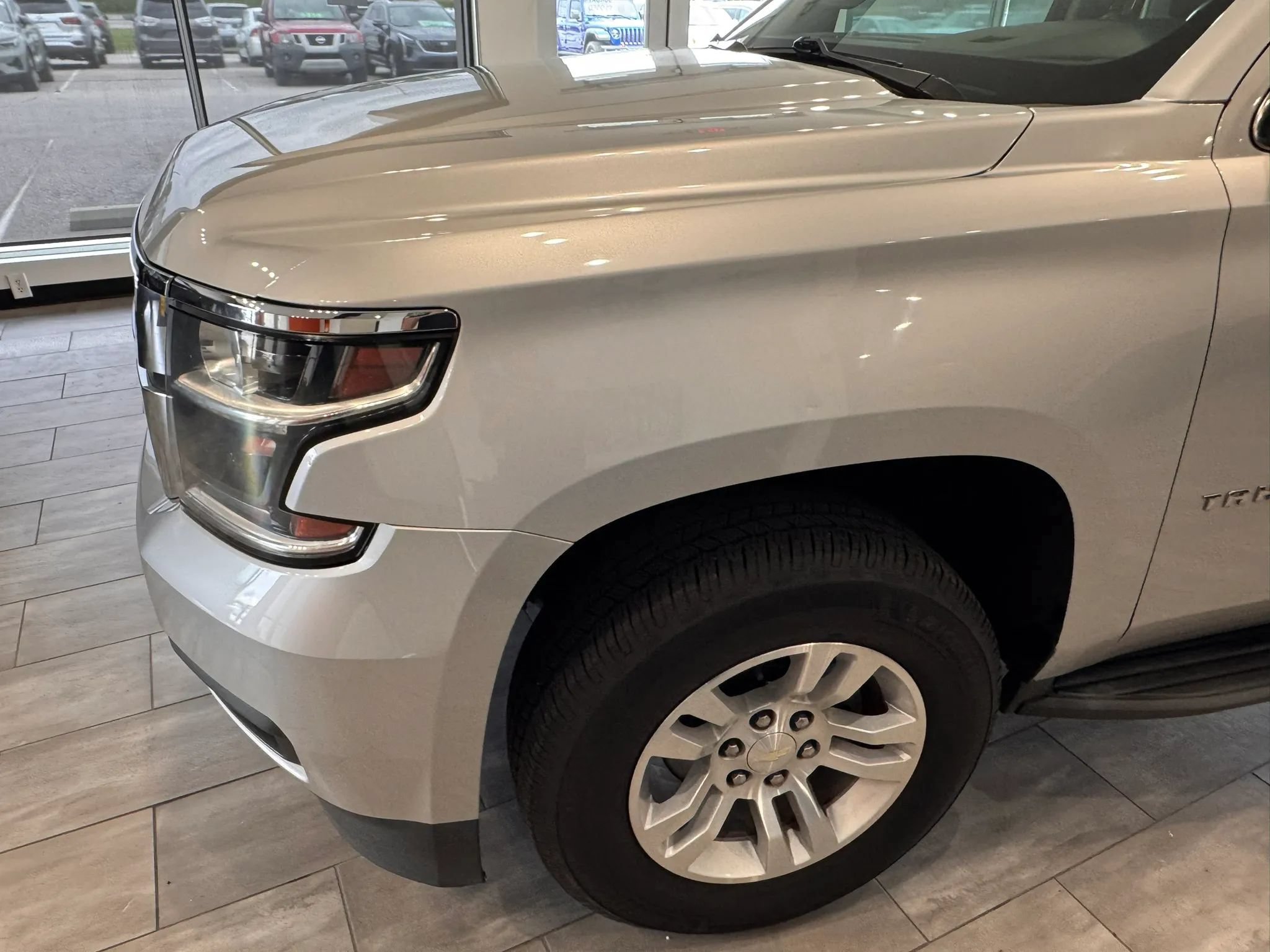 Used 2018 Chevrolet Tahoe LT AWD/4WD image 15
