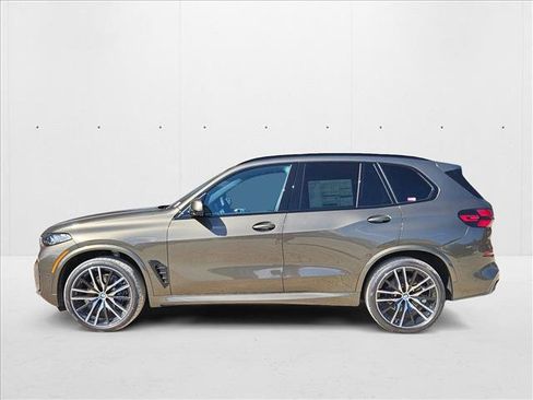 Used 2026 BMW X5 sDrive40i w/ M Sport Package RWD image 5