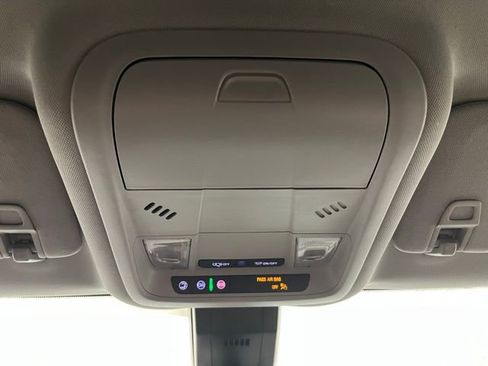 Used 2023 Chevrolet Equinox LT image 17