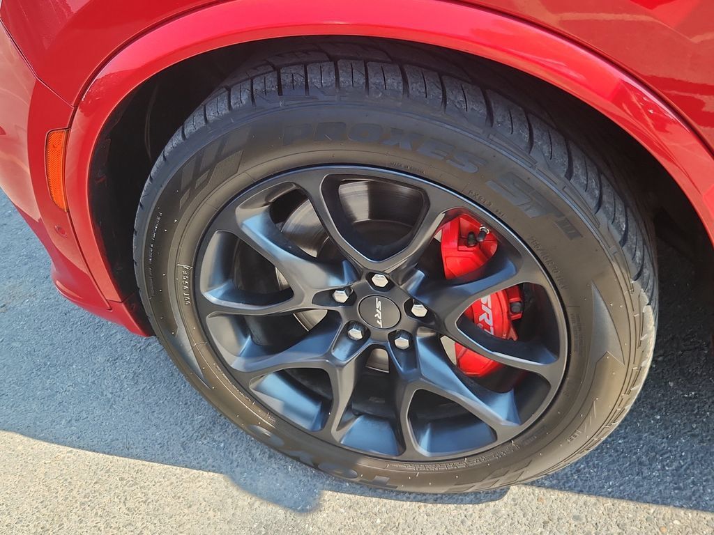 Used 2021 Dodge Durango SRT w/ Technology Group AWD/4WD image 18