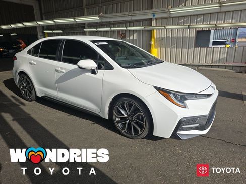 Used 2021 Toyota Corolla SE w/ Carpet Mat Package (TMS) image 1
