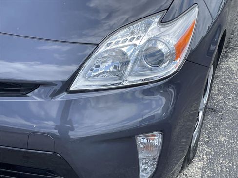 Used 2012 Toyota Prius Three FWD image 9
