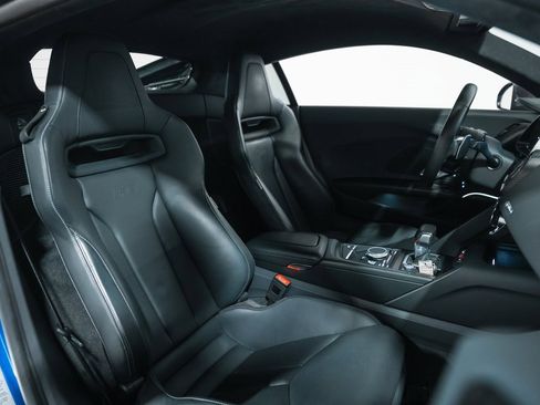 Used 2017 Audi R8 V10 plus image 20