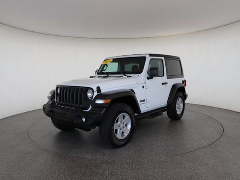 Used 2022 Jeep Wrangler Sport image 2
