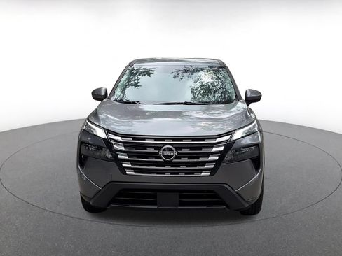 Used 2025 Nissan Rogue SV AWD/4WD image 4