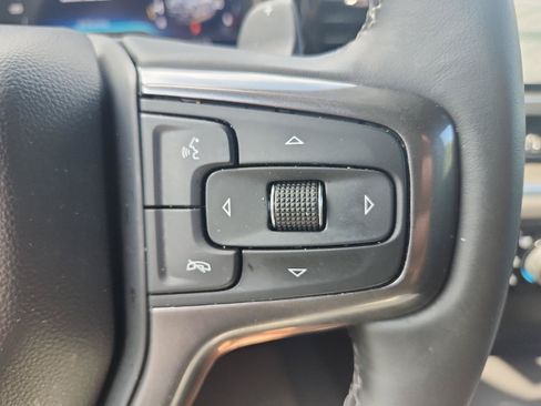 Used 2025 Chevrolet Silverado 1500 High Country AWD/4WD image 27