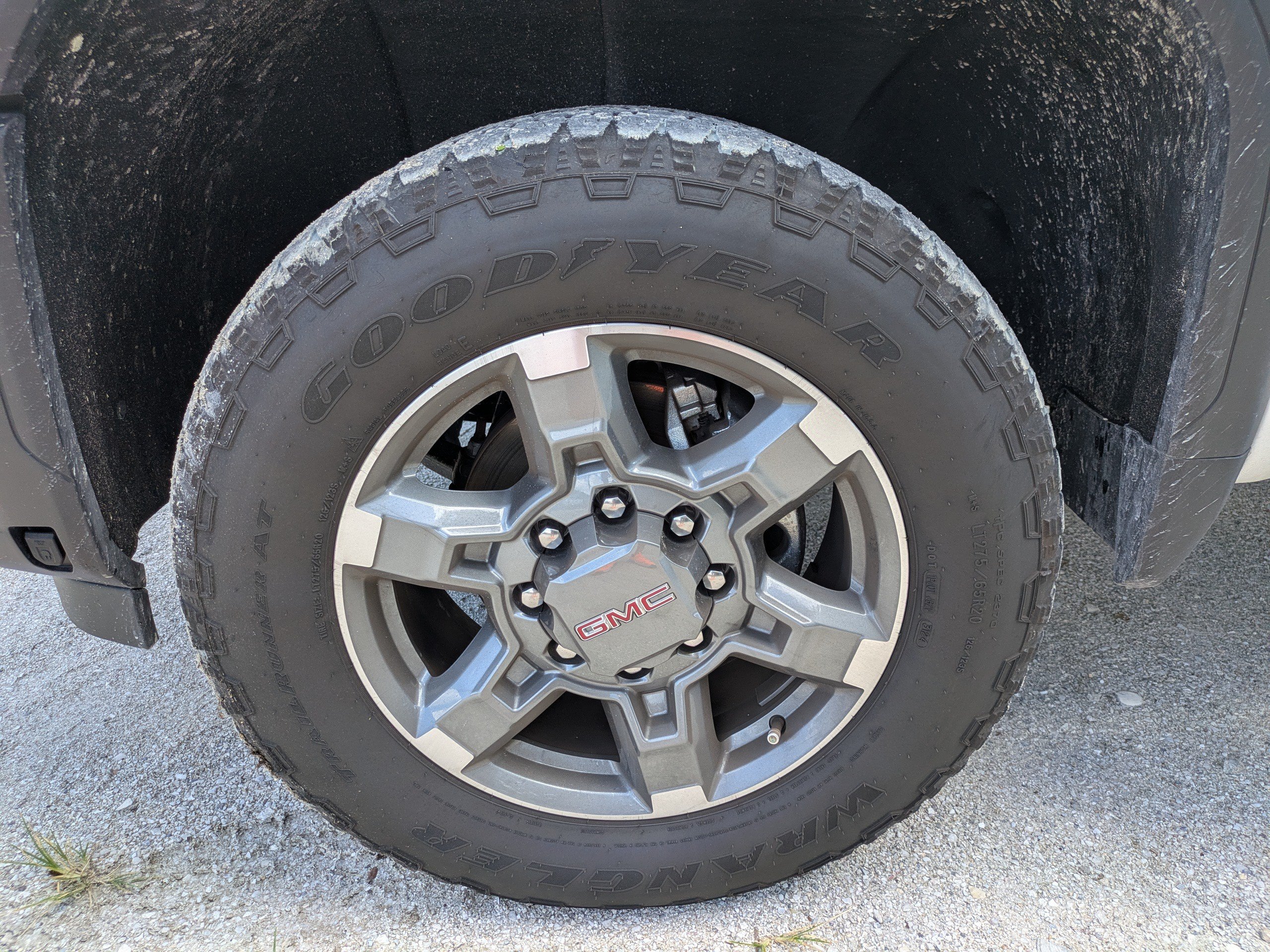 Used 2025 GMC Sierra 2500 SLT w/ SLT Premium Package AWD/4WD image 10