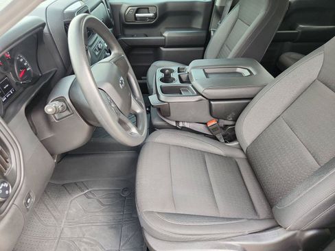 Used 2024 Chevrolet Silverado 1500 Custom Trail Boss AWD/4WD image 18