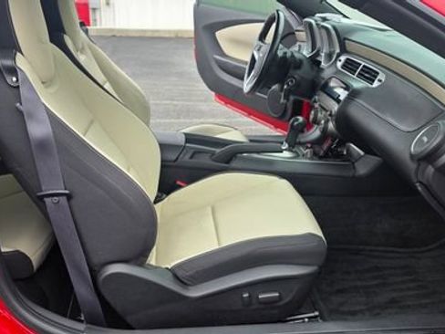 Used 2012 Chevrolet Camaro LT RWD image 11