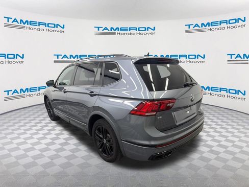 Used 2022 Volkswagen Tiguan SE R-Line FWD image 3