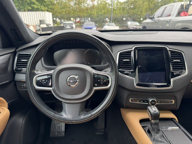 Used 2022 Volvo XC90 T6 Inscription w/ Lounge Package AWD/4WD image 34
