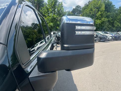 Used 2024 Chevrolet Silverado 2500 High Country w/ High Country Premium Package AWD/4WD image 35