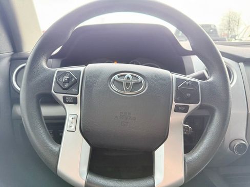 Used 2017 Toyota Tundra SR5 image 17