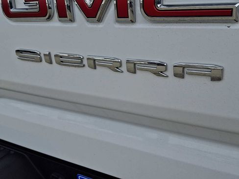 Used 2023 GMC Sierra 1500 Elevation w/ Preferred Package image 29