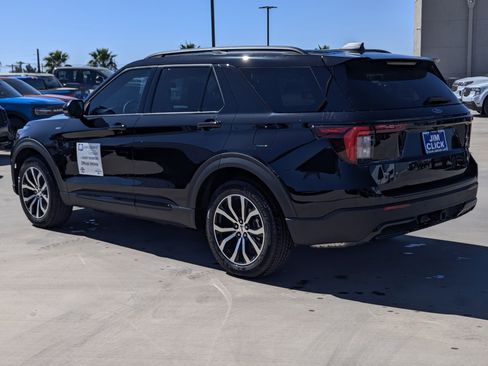 New 2026 Ford Explorer ST-Line image 4