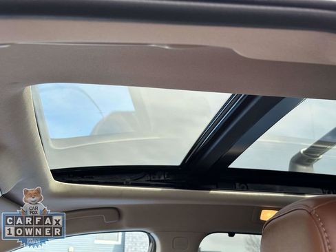 Used 2023 Nissan Pathfinder Platinum image 21