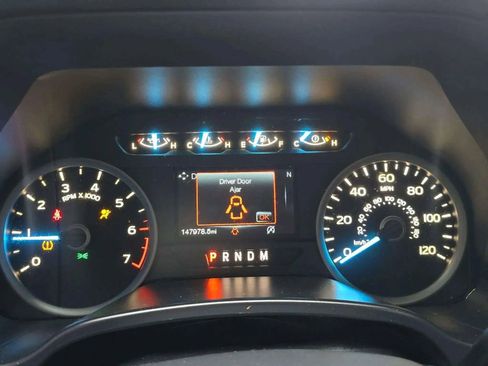 Used 2018 Ford F150 XLT w/ Equipment Group 302A Luxury image 11