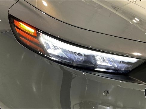 Used 2025 Honda Accord Touring image 32