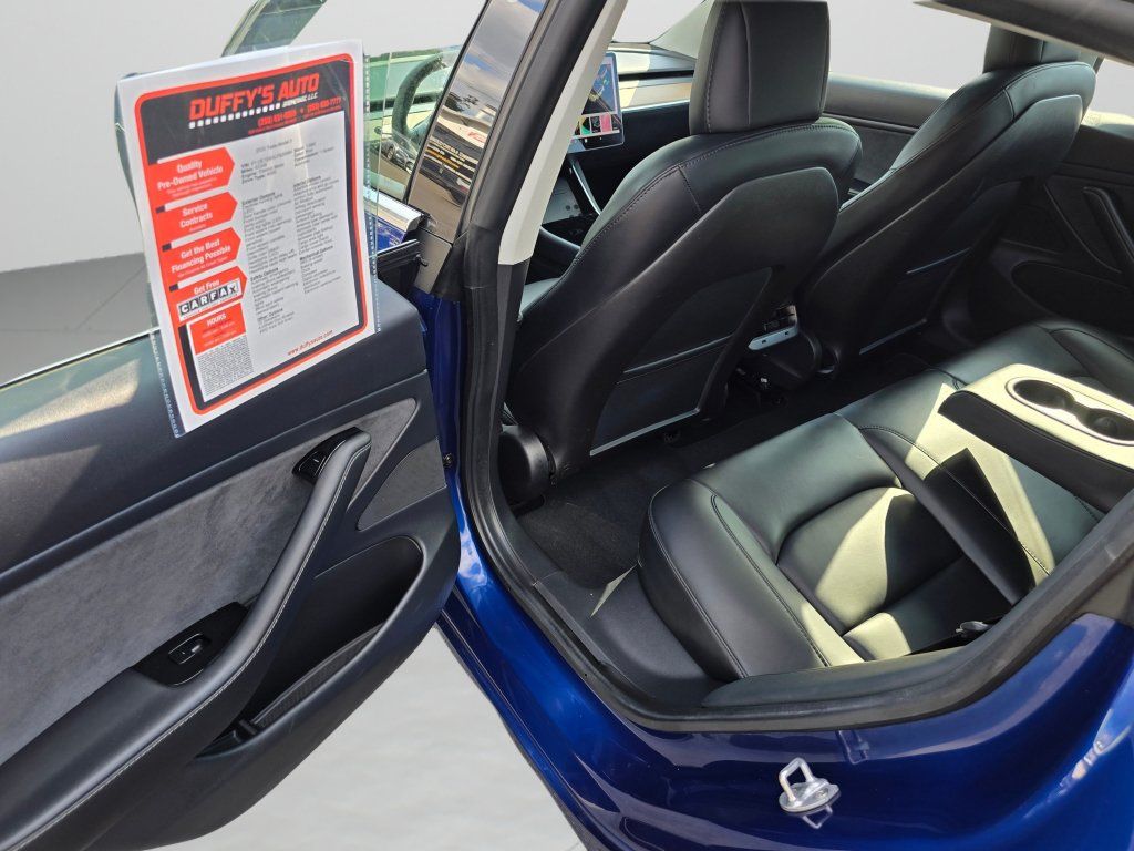 Used 2020 Tesla Model 3 Long Range AWD/4WD image 24
