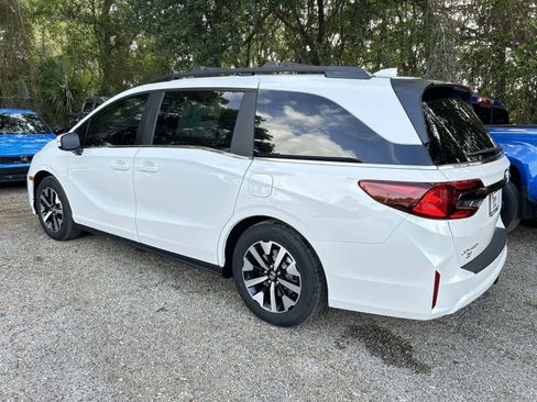 New 2026 Honda Odyssey EX-L image 6