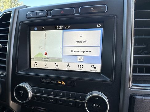 Used 2018 Ford Expedition Max XLT w/ Equipment Group 202A image 13